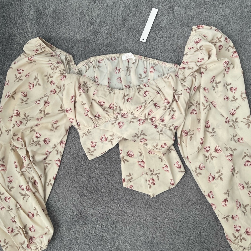 Floral top